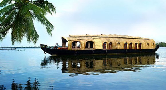 Allapuzha Houseboat Tour Packages